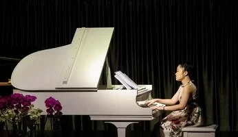 Kursus Piano Membangun Kreativitas Melalui Musik