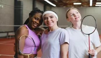 Kursus Badminton Investasi untuk Kesehatan dan Keterampilan