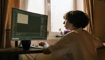 Kursus Coding Anak Menyiapkan Generasi Cerdas dan Kreatif