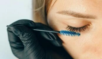 Kursus Eyelash Raya School Terbaik di Jakarta