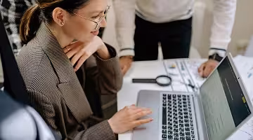 Kursus SEO Specialist: Raih Karir Cemerlang & Kuasai Google Ranking #1